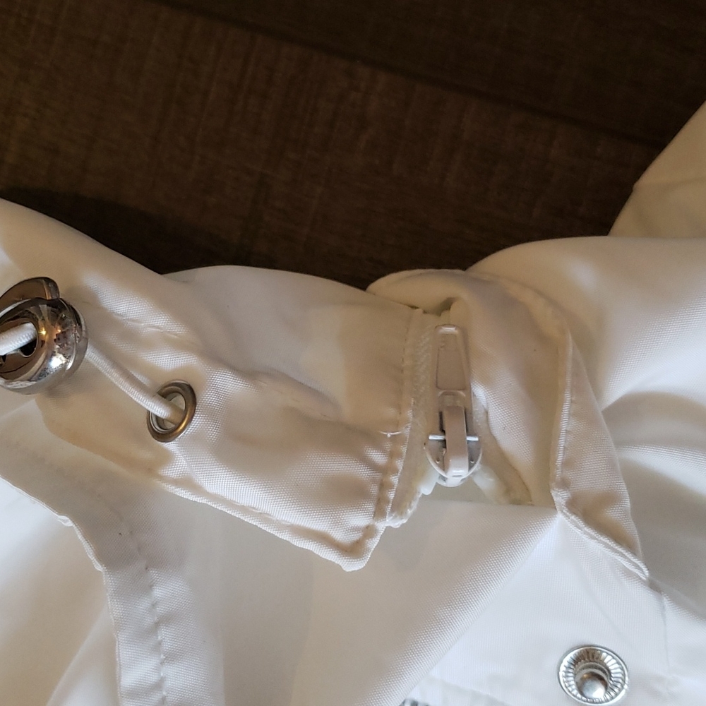 MK Coat - Picture 5 of 7